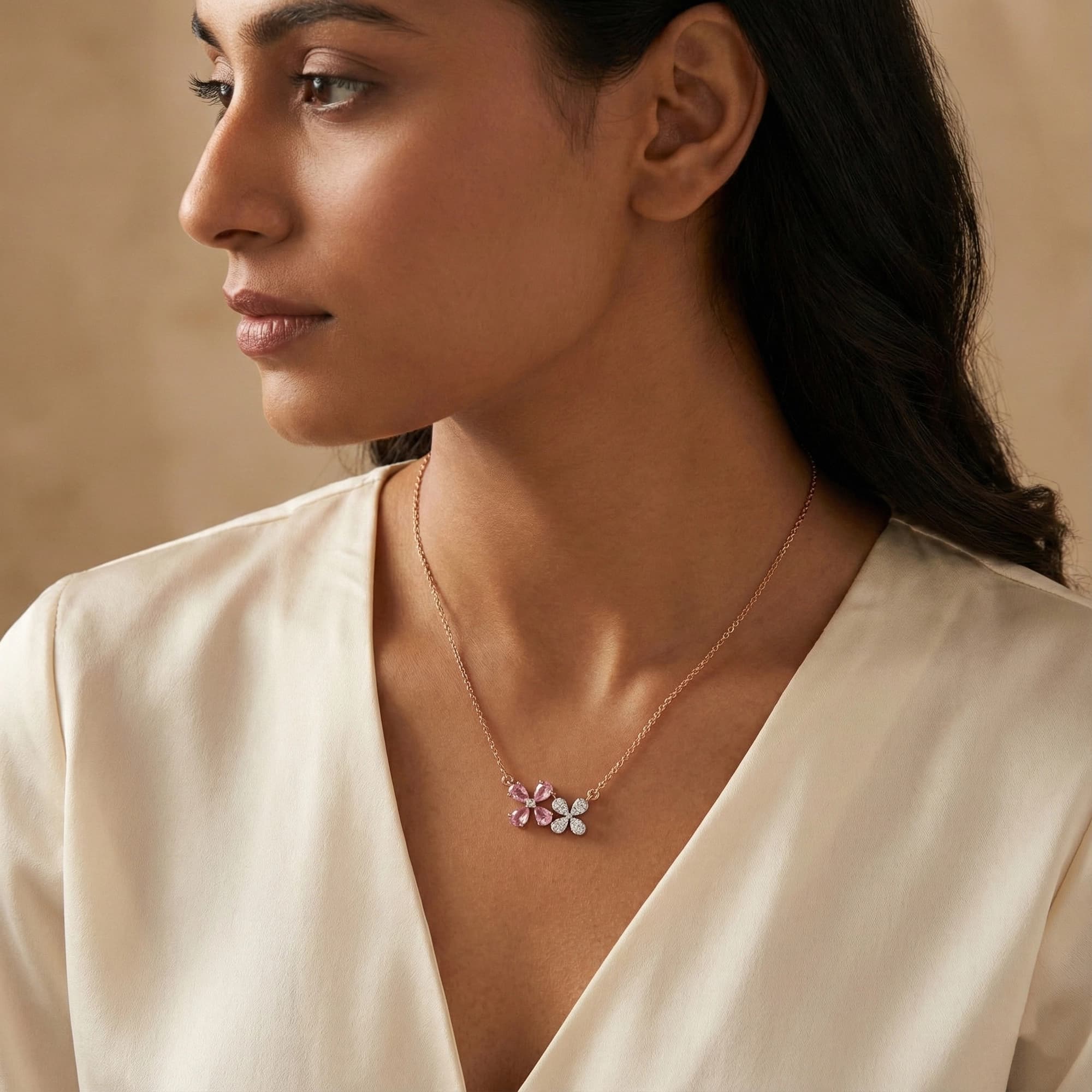 Yellow Gold Diamond Necklace thumbnail 3
