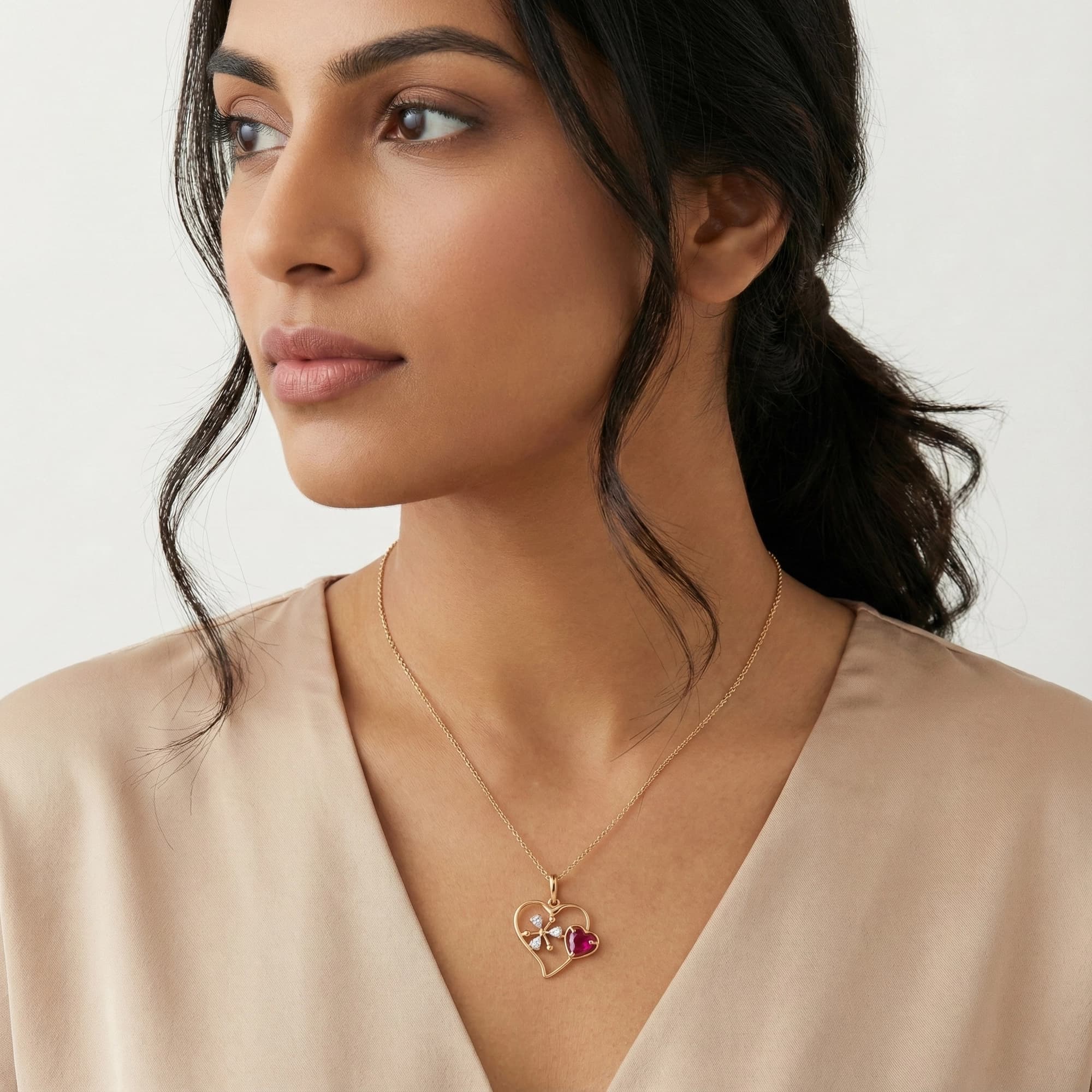 Rose Gold Diamond Pendant thumbnail 4